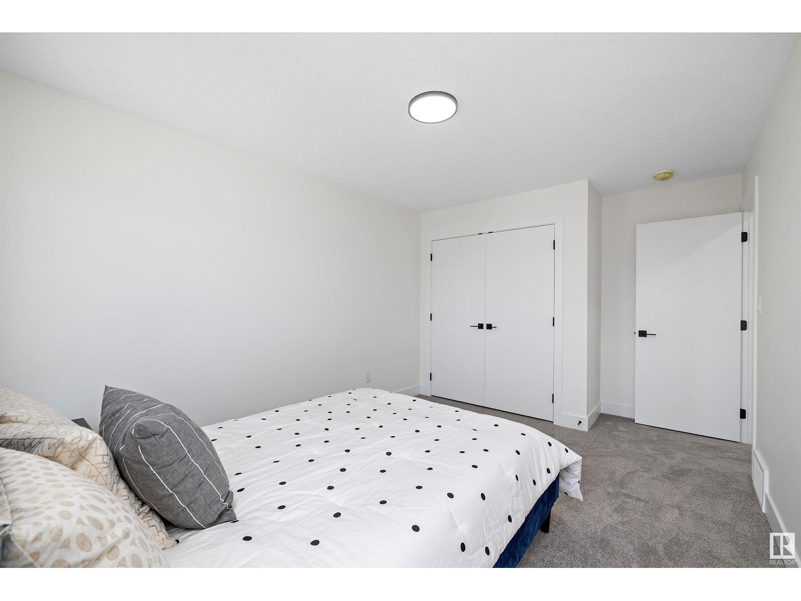 6009 Naden Landing Nw, Edmonton, Alberta  T5E 6X6 - Photo 35 - E4444915