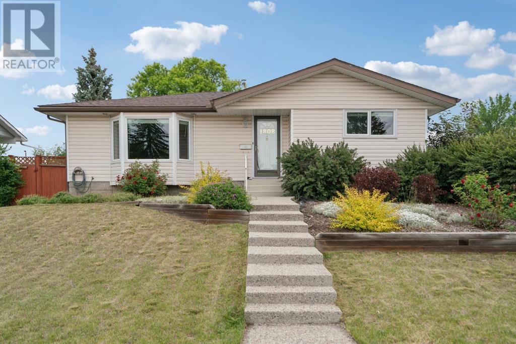 Property at 1808 111 Avenue SW image 1
