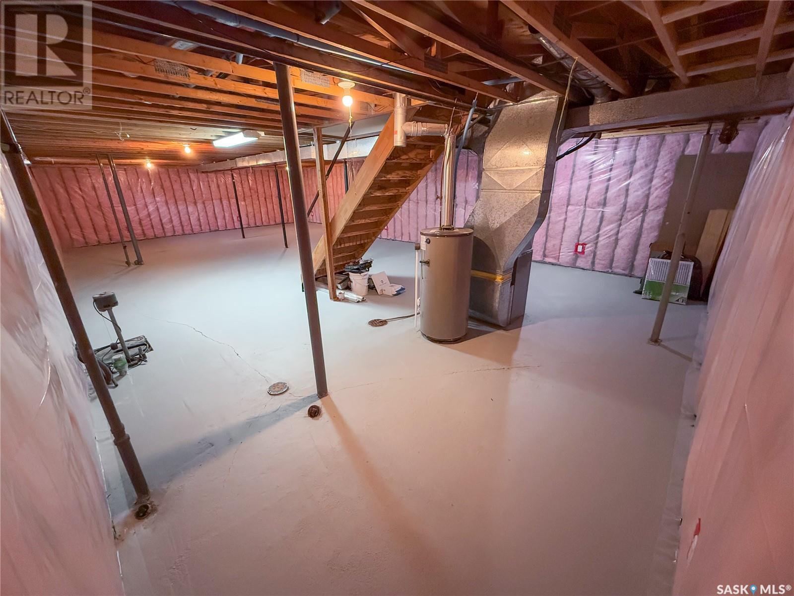 242 Cedar Avenue N, Eastend, Saskatchewan  S0N 1T0 - Photo 35 - SK011039