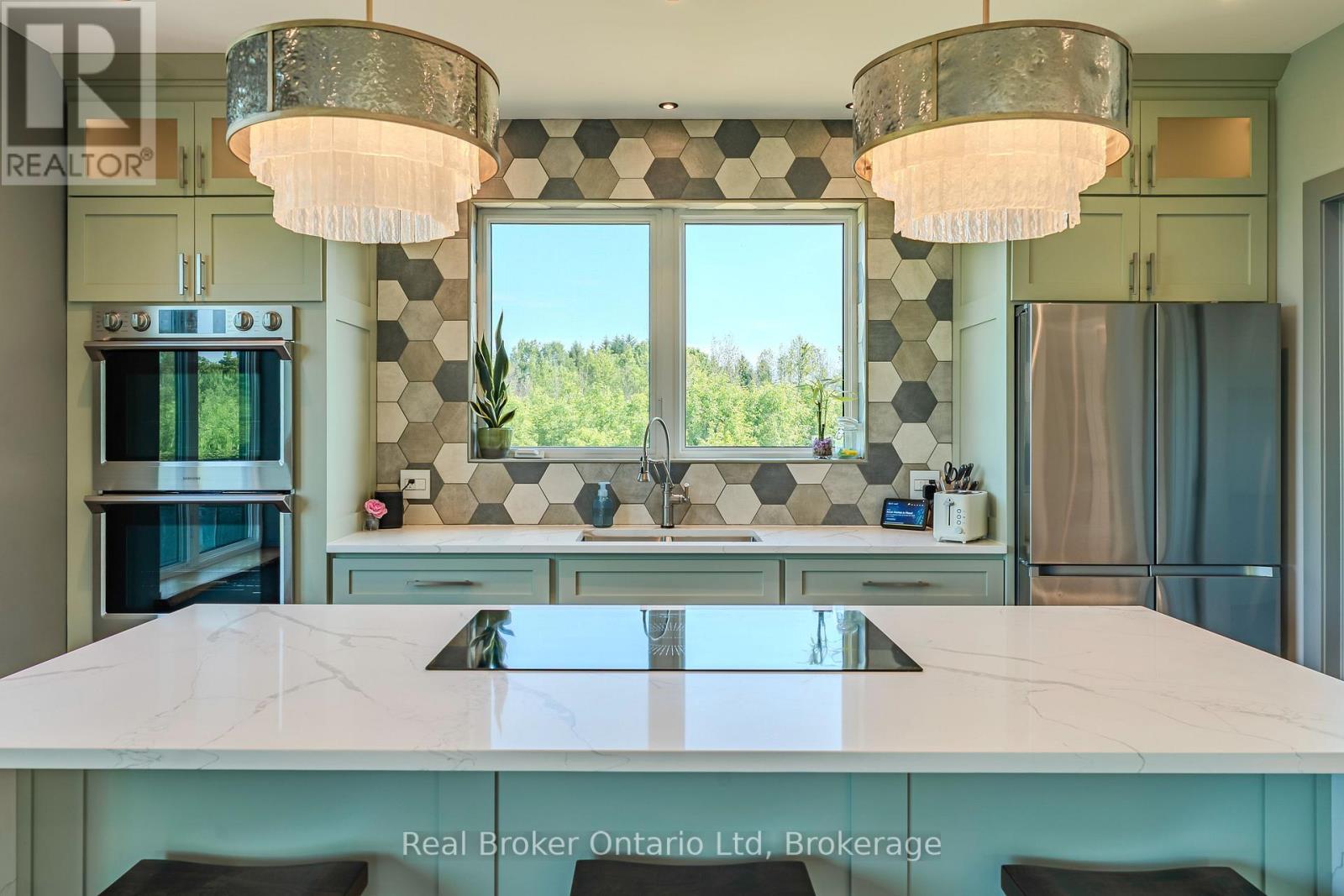 359801 Bayshore Road, Meaford, Ontario  N0H 1B0 - Photo 13 - X12251639