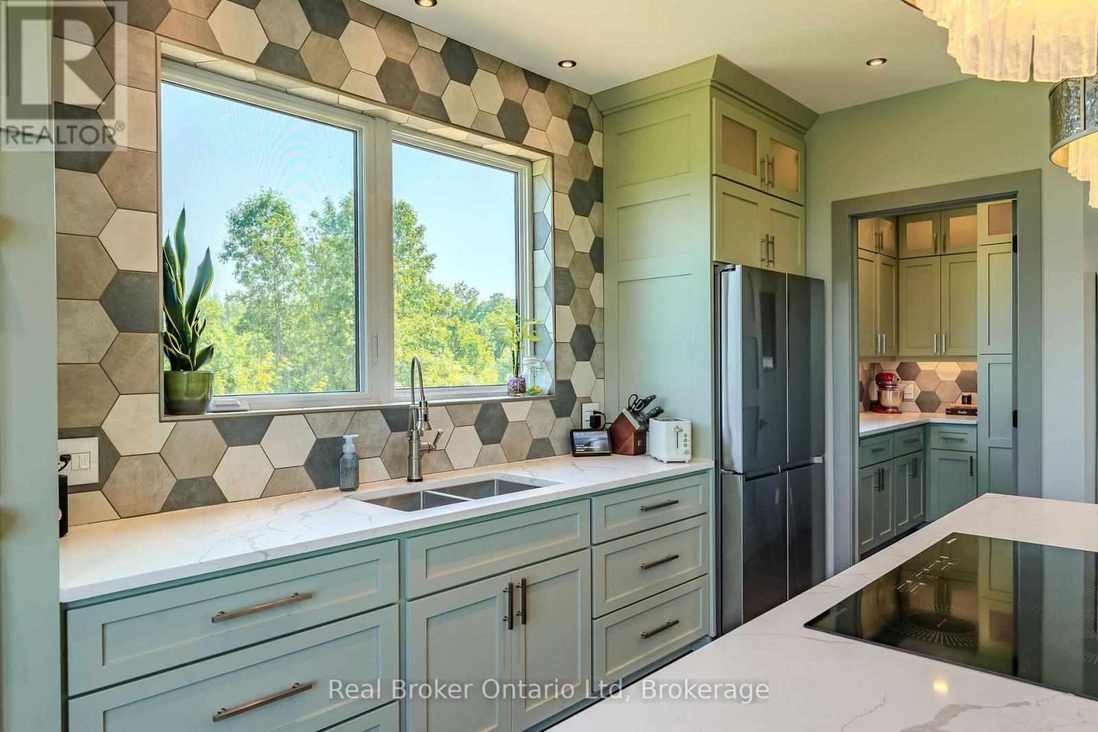 359801 Bayshore Road, Meaford, Ontario  N0H 1B0 - Photo 14 - X12251639