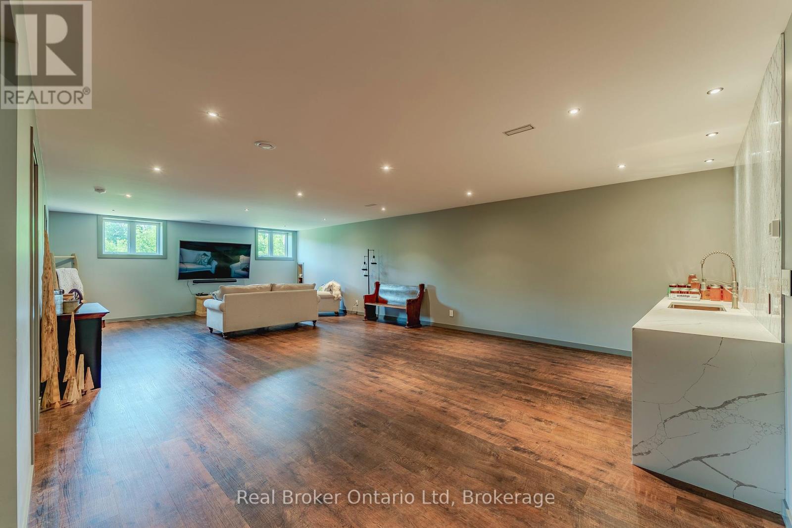 359801 Bayshore Road, Meaford, Ontario  N0H 1B0 - Photo 25 - X12251639