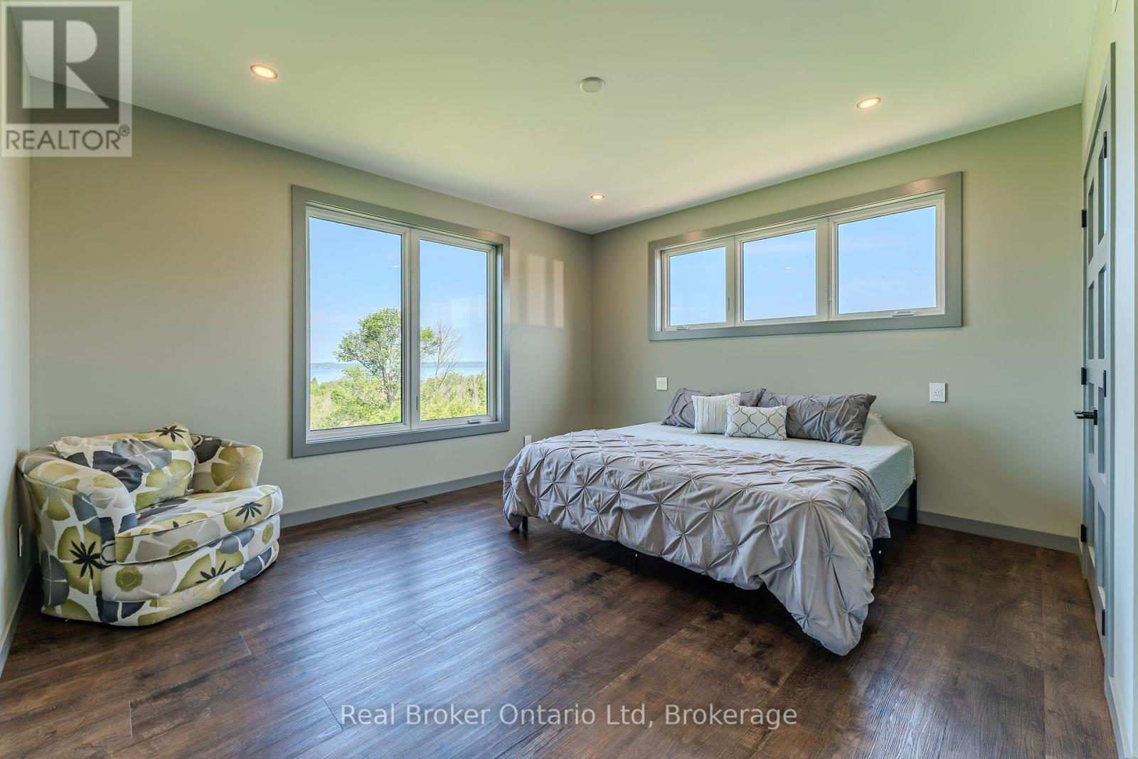 359801 Bayshore Road, Meaford, Ontario  N0H 1B0 - Photo 31 - X12251639