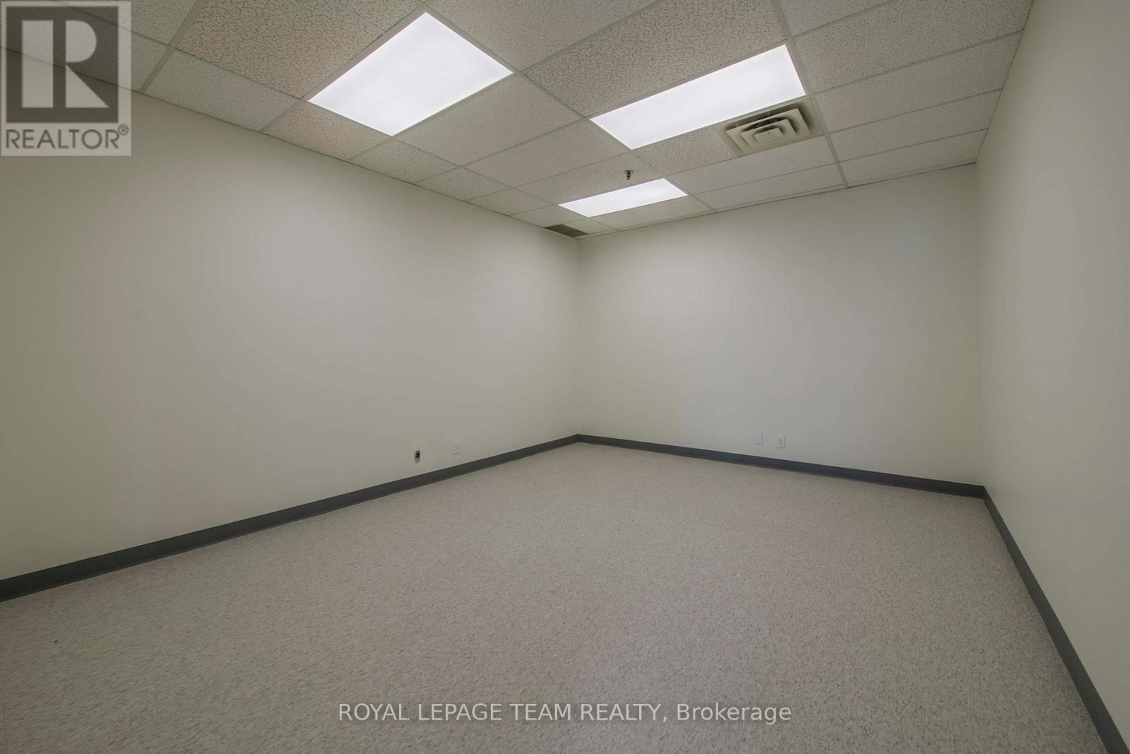 5499 Canotek Road, Ottawa, Ontario  K1J 9J5 - Photo 29 - X12251619