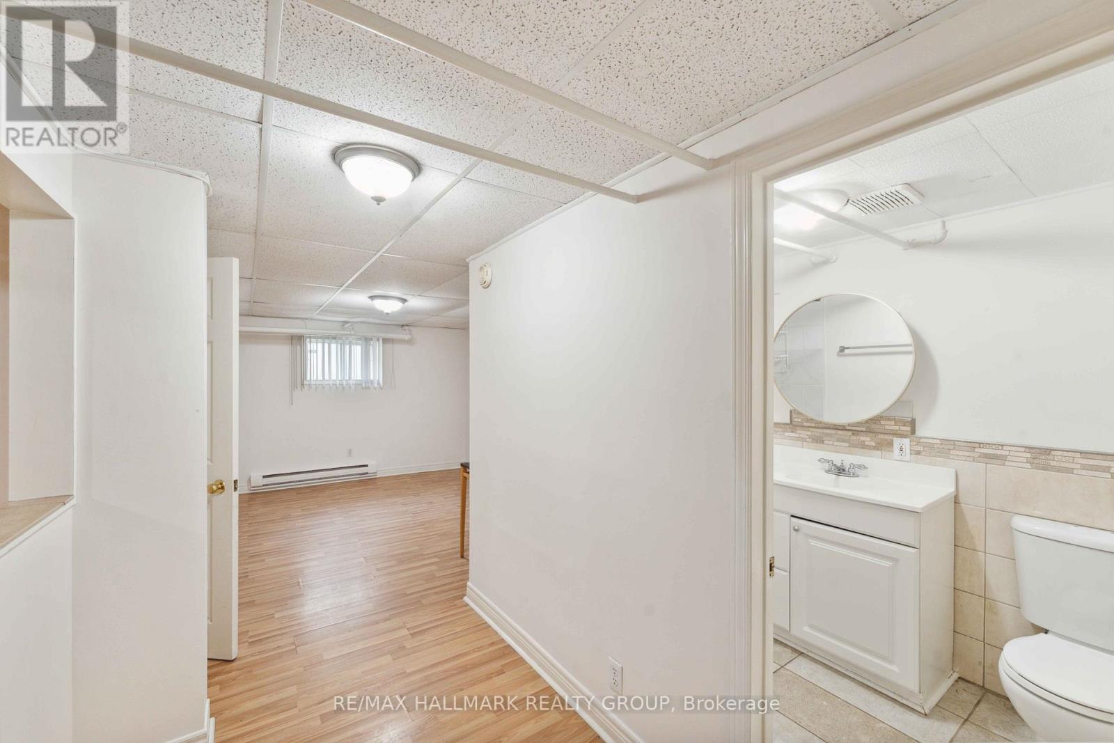 431 Blake Boulevard, Ottawa, Ontario  K1K 1A9 - Photo 28 - X12251623