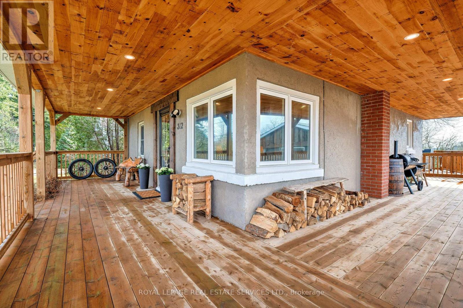 Property at 312 CARLISLE ROAD image 3