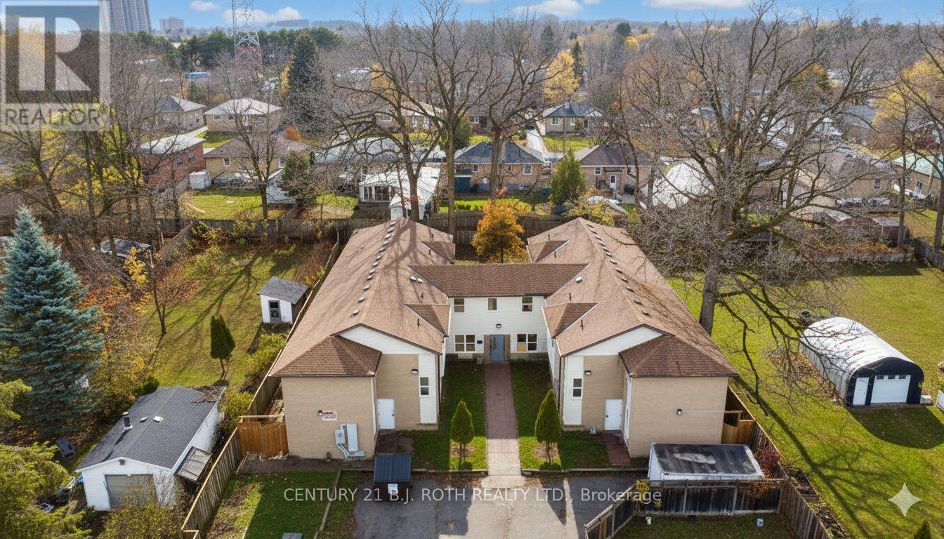 24 North Street N, Barrie (Wellington), Ontario  L4M 2R9 - Photo 2 - S12251612