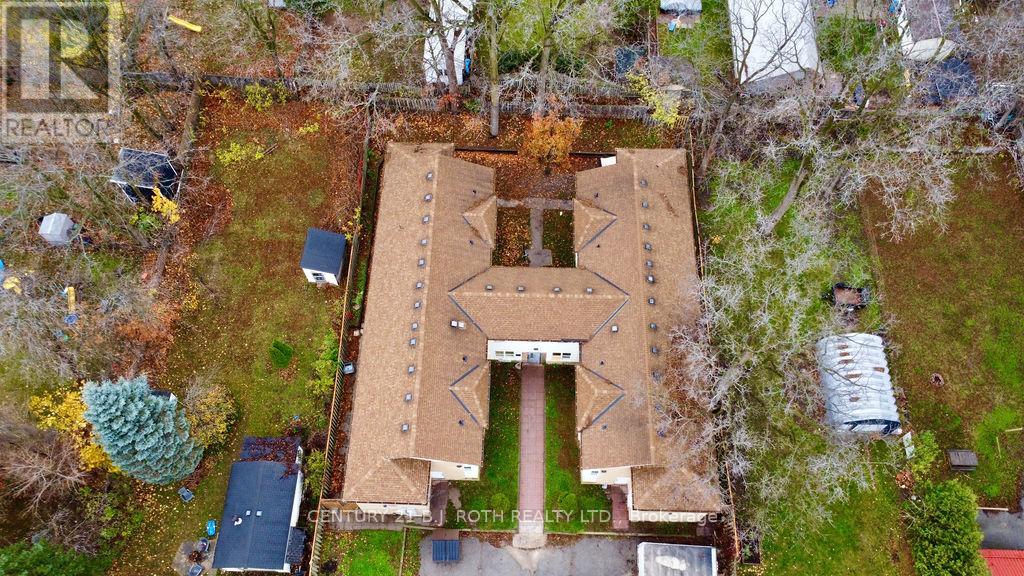 24 North Street N, Barrie (Wellington), Ontario  L4M 2R9 - Photo 3 - S12251612