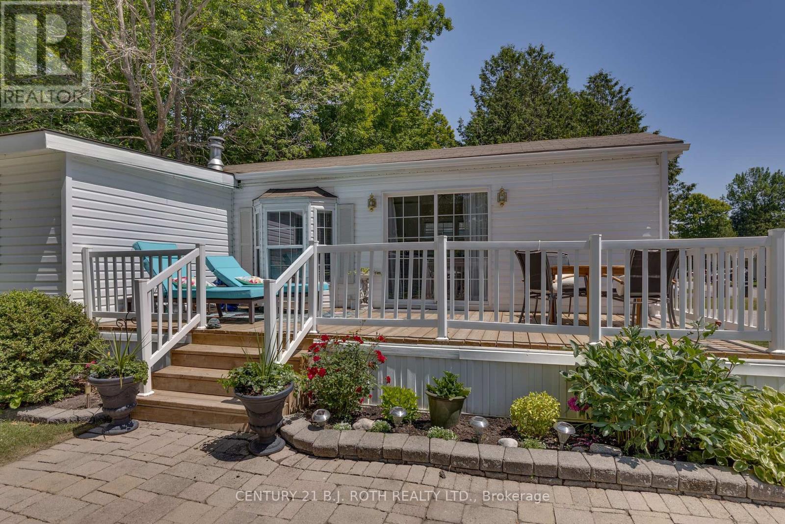 Property at 1 MALTA AVENUE image 3