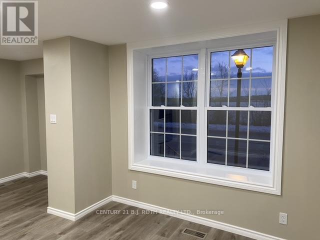 194 Dunlop Street E, Barrie (Lakeshore), Ontario  L4M 1B4 - Photo 15 - S12251647