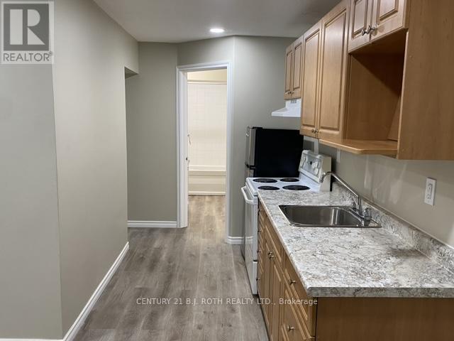 194 Dunlop Street E, Barrie (Lakeshore), Ontario  L4M 1B4 - Photo 18 - S12251647