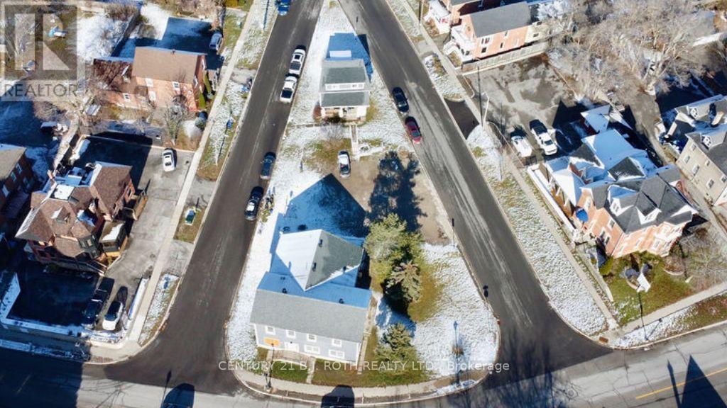 194 Dunlop Street E, Barrie (Lakeshore), Ontario  L4M 1B4 - Photo 22 - S12251647