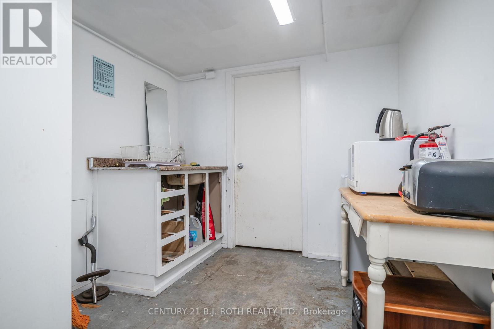 63 Mcdonald Street, Barrie (City Centre), Ontario  L4M 1P4 - Photo 16 - S12251663