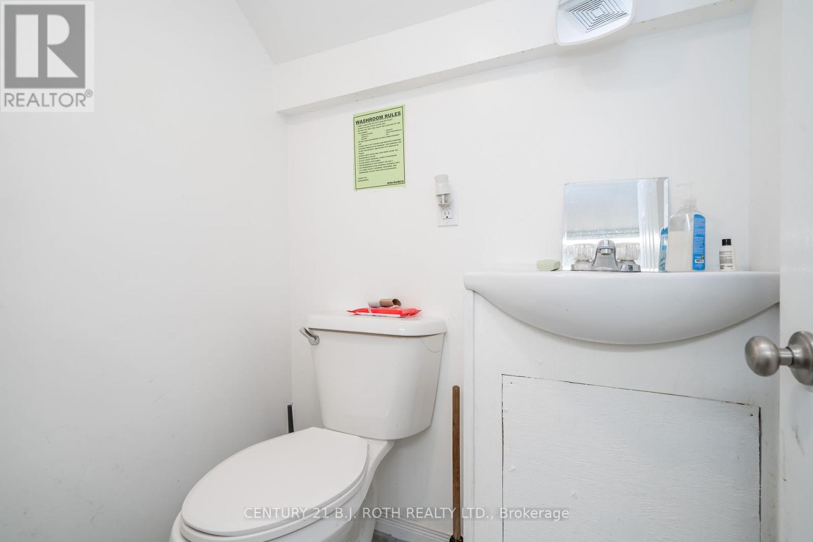 63 Mcdonald Street, Barrie (City Centre), Ontario  L4M 1P4 - Photo 17 - S12251663