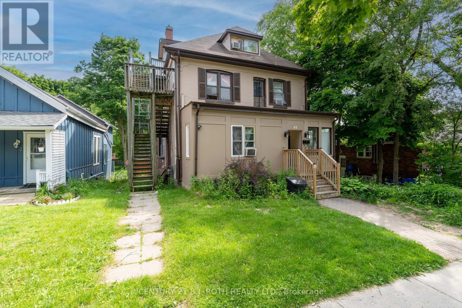 63 Mcdonald Street, Barrie (City Centre), Ontario  L4M 1P4 - Photo 3 - S12251663