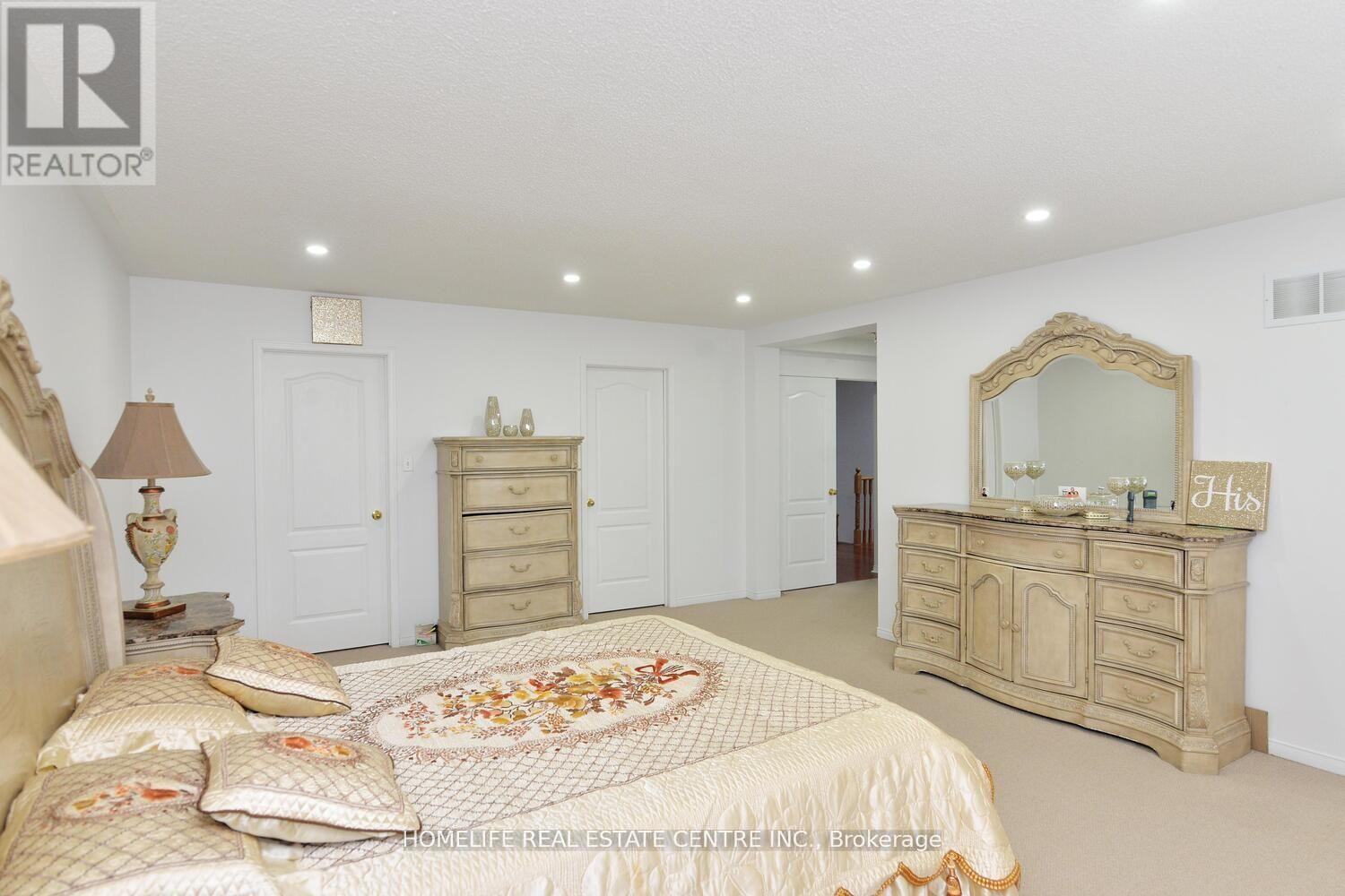 19 Briardale Road, Brampton (Fletcher's Meadow), Ontario  L7A 1S4 - Photo 29 - W12251654
