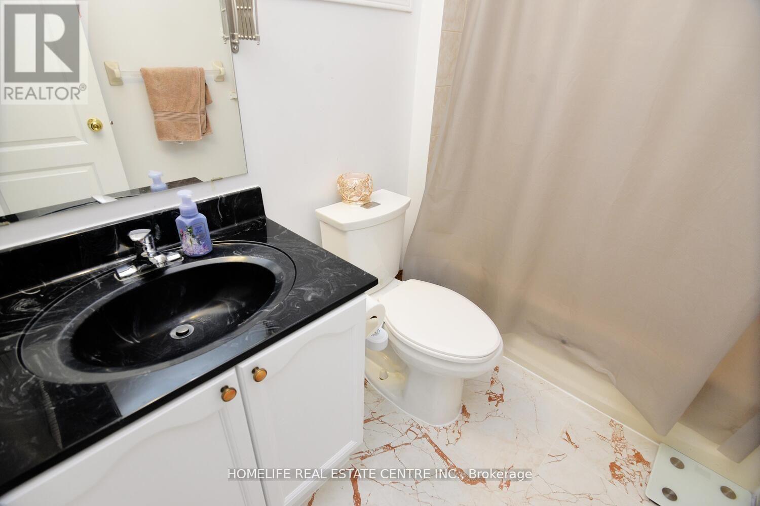 19 Briardale Road, Brampton (Fletcher's Meadow), Ontario  L7A 1S4 - Photo 40 - W12251654