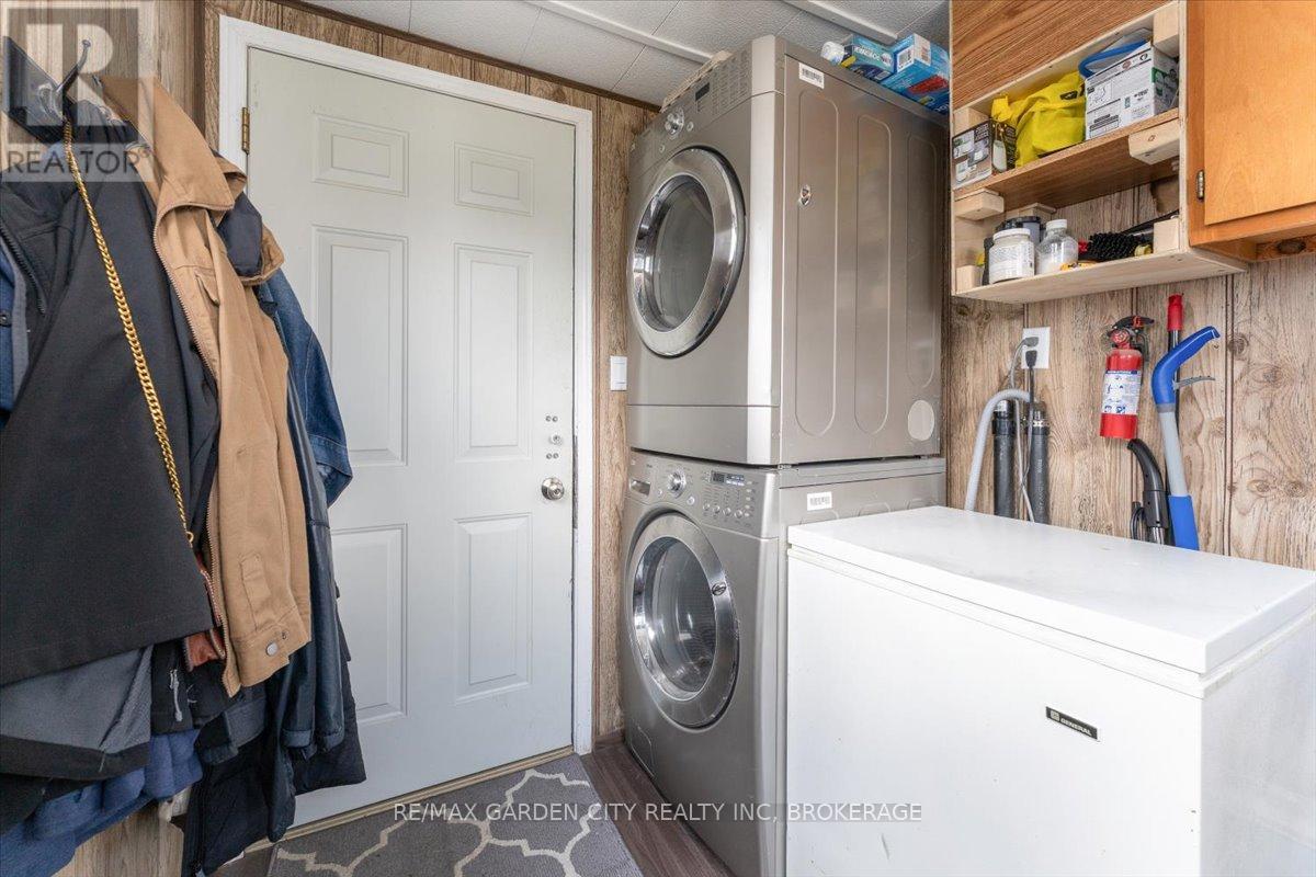 507 Harriet Street, Welland, Ontario  L3B 2H9 - Photo 17 - X12251681