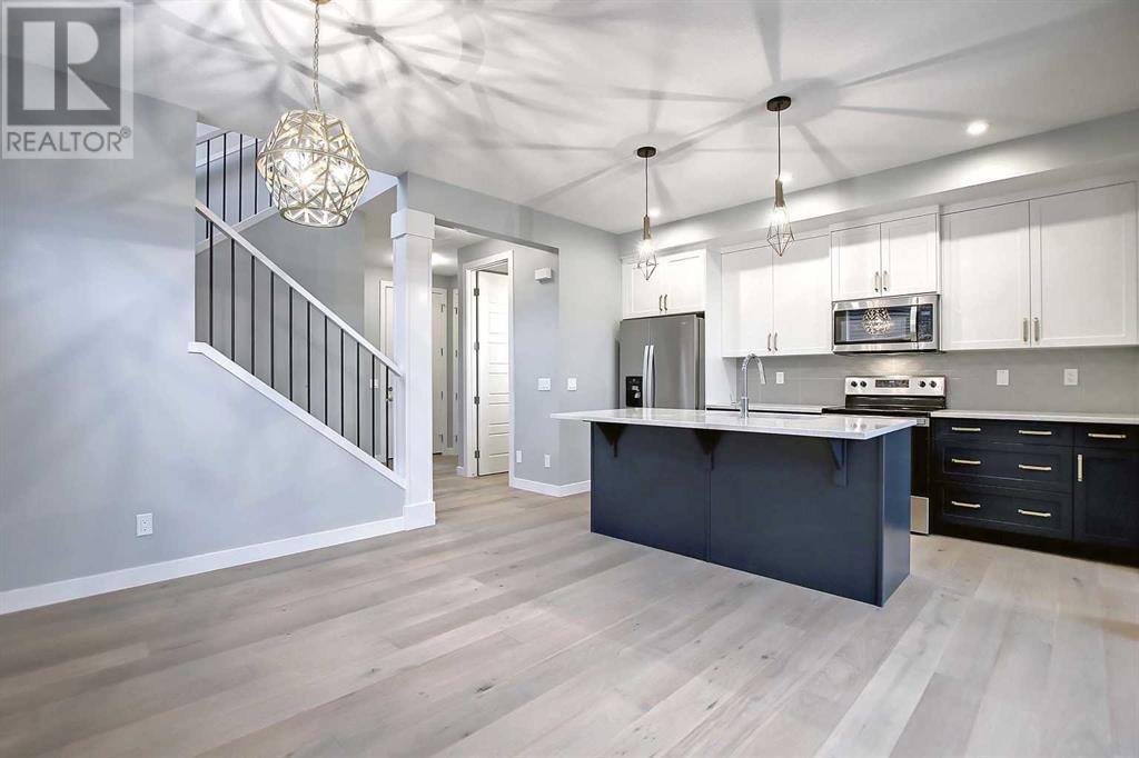 Property at 83 Lambeau Lane SE image 3