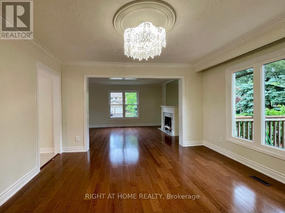 3668 Belvedere Crescent, Mississauga, Ontario  L5L 3B4 - Photo 16 - W12236805