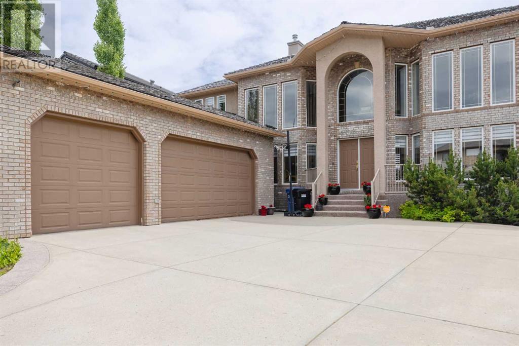 Property at 99 Arbour Vista Road NW image 3