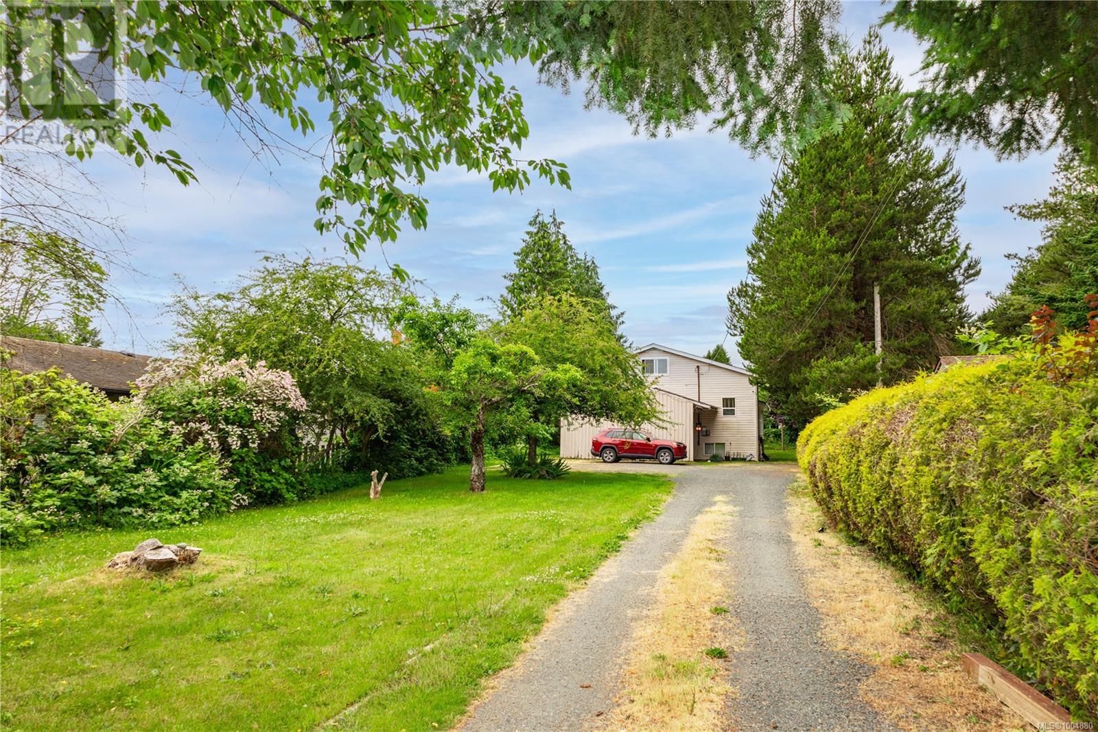 Property at 2218 Dalton Rd image 1