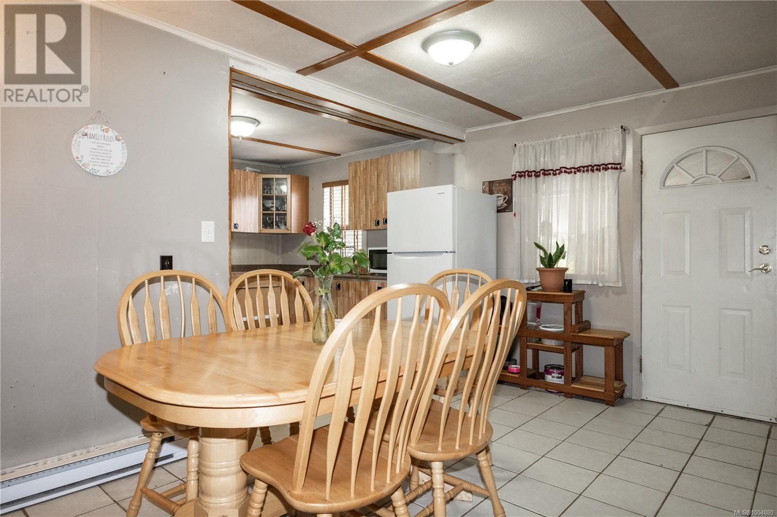 Property at 2218 Dalton Rd image 5