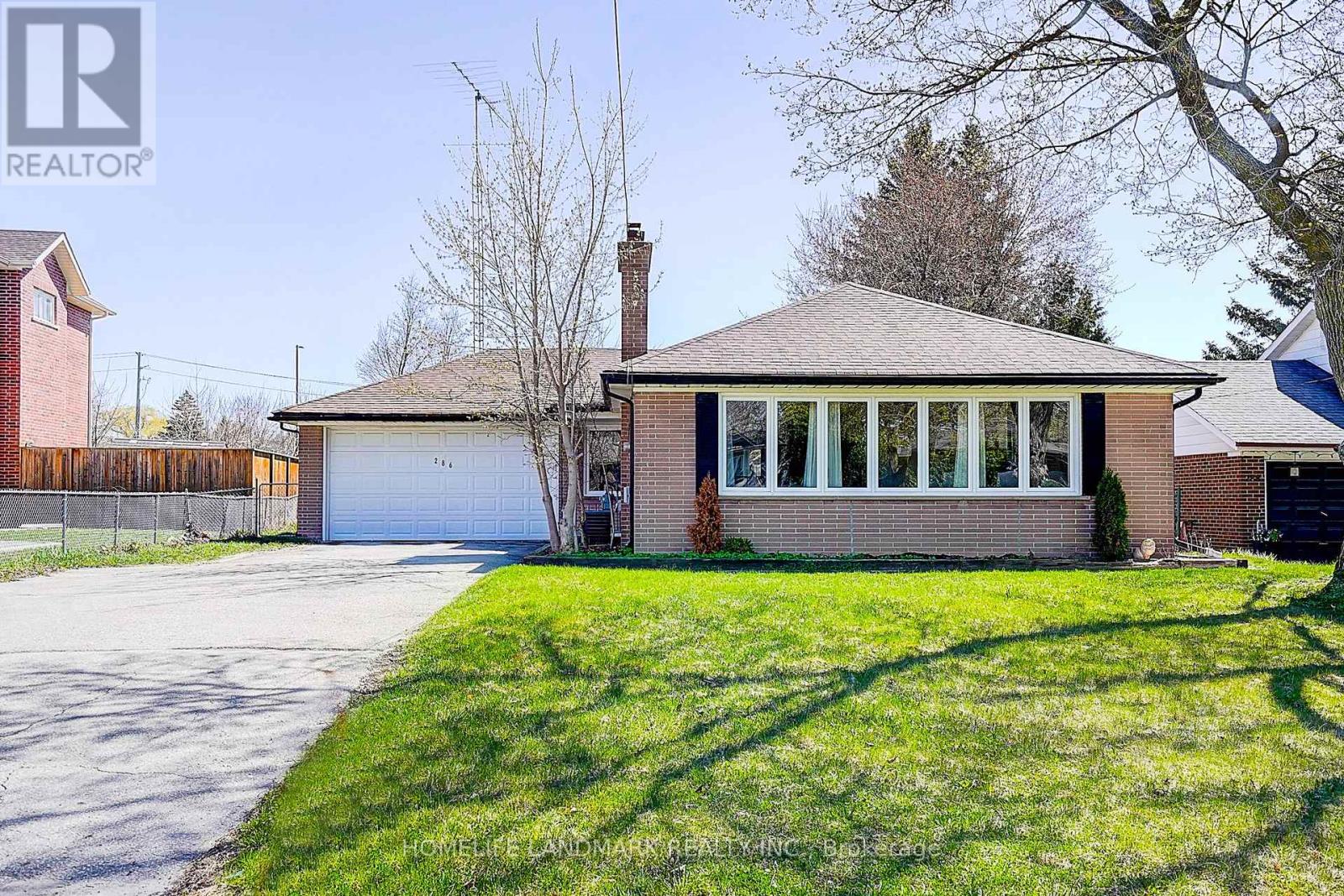 Property at 286 KERRYBROOK DRIVE image 2