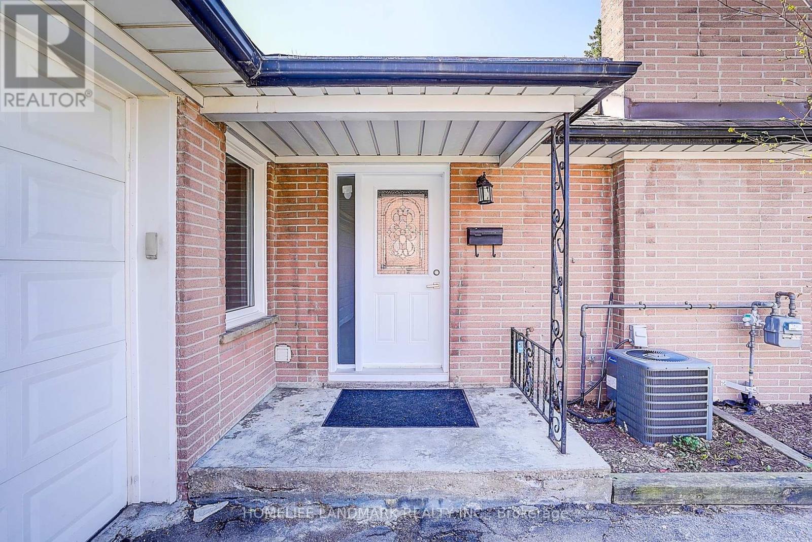 Property at 286 KERRYBROOK DRIVE image 5