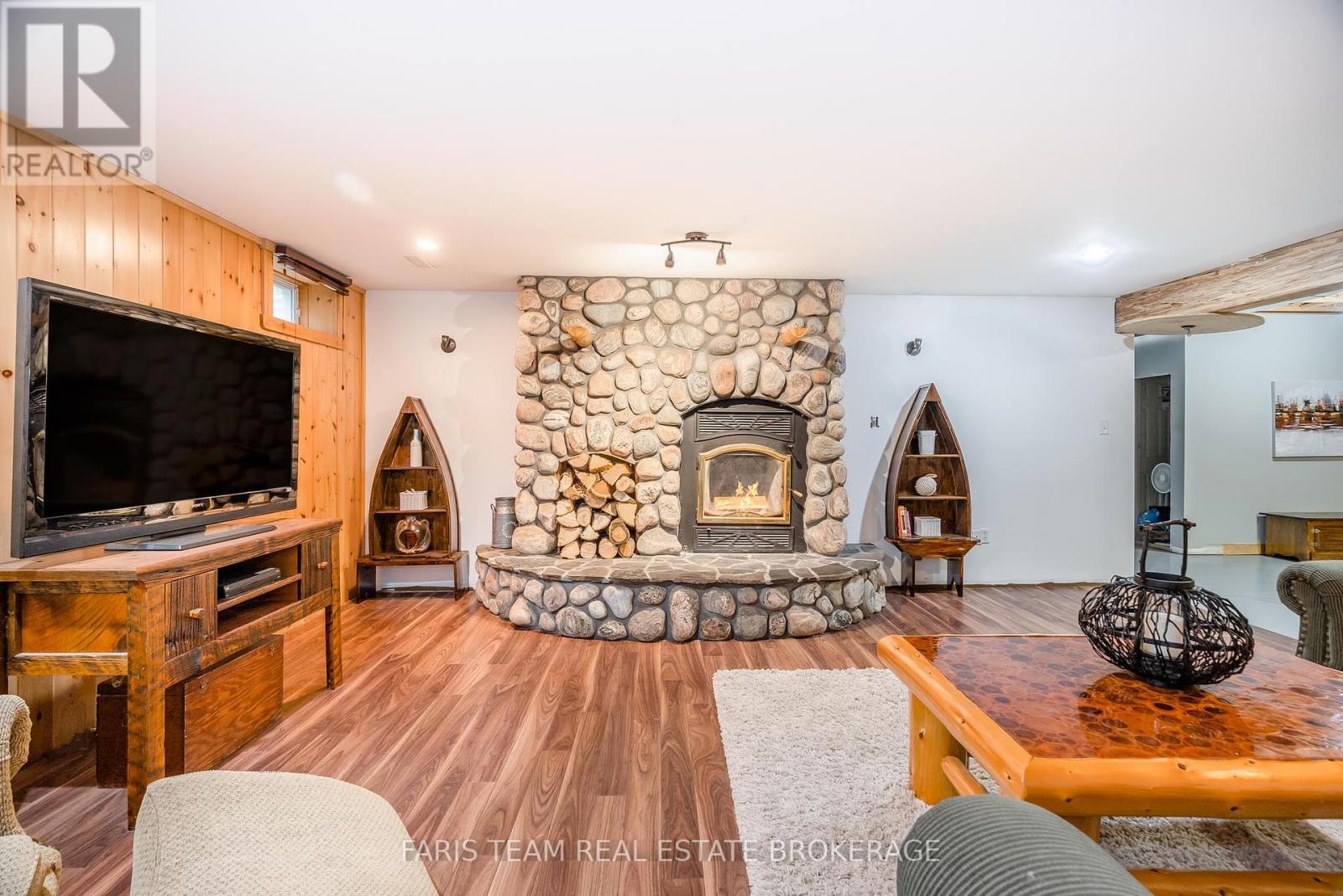 697 Lafontaine Road E, Tiny, Ontario  L9M 0S5 - Photo 24 - S12251707