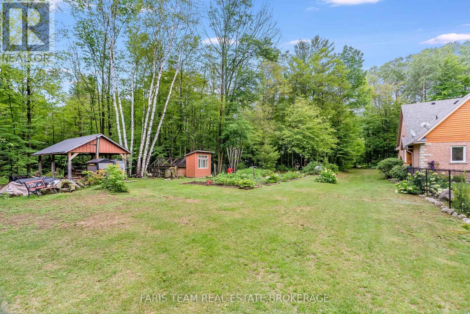 697 Lafontaine Road E, Tiny, Ontario  L9M 0S5 - Photo 37 - S12251707