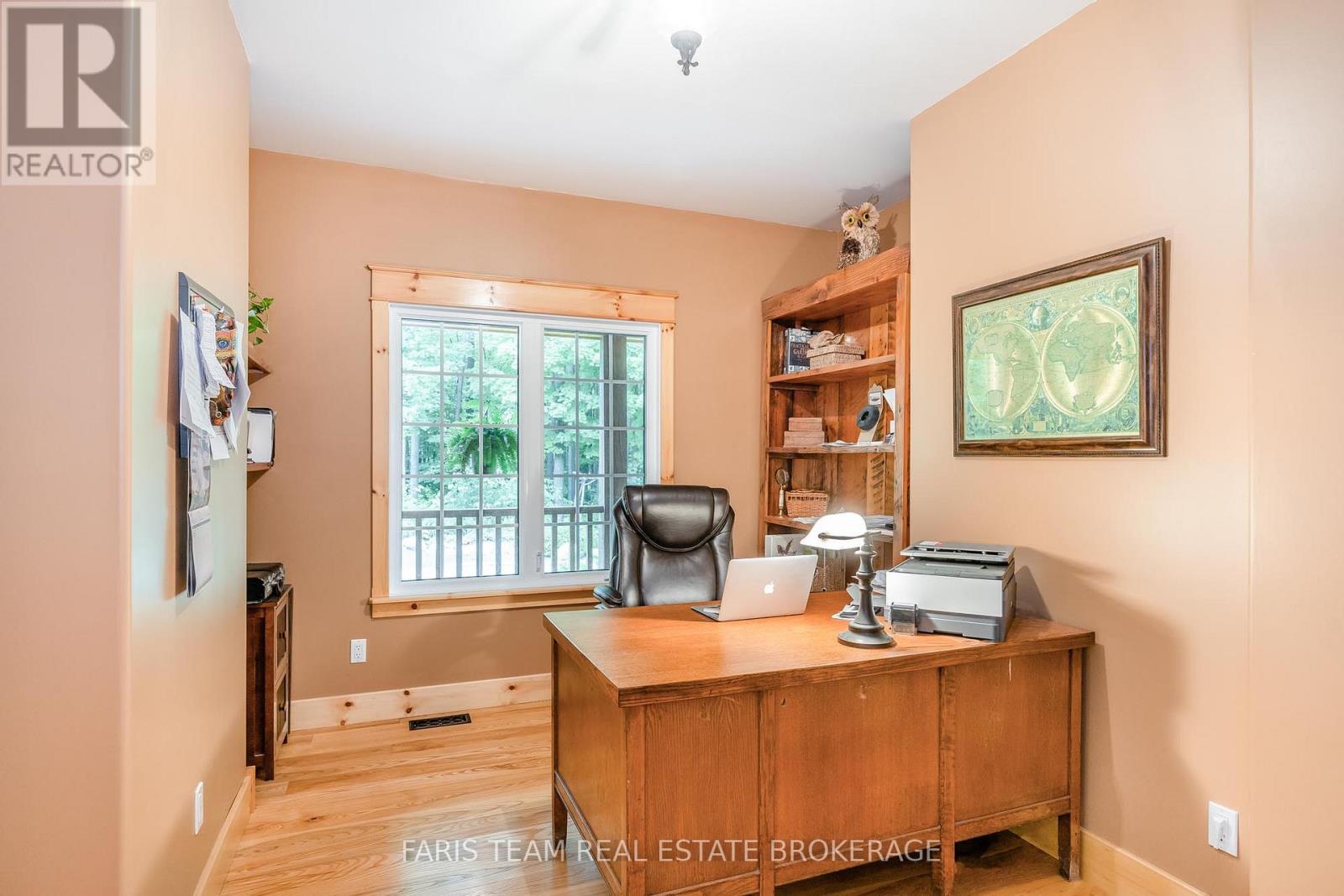 697 Lafontaine Road E, Tiny, Ontario  L9M 0S5 - Photo 4 - S12251707