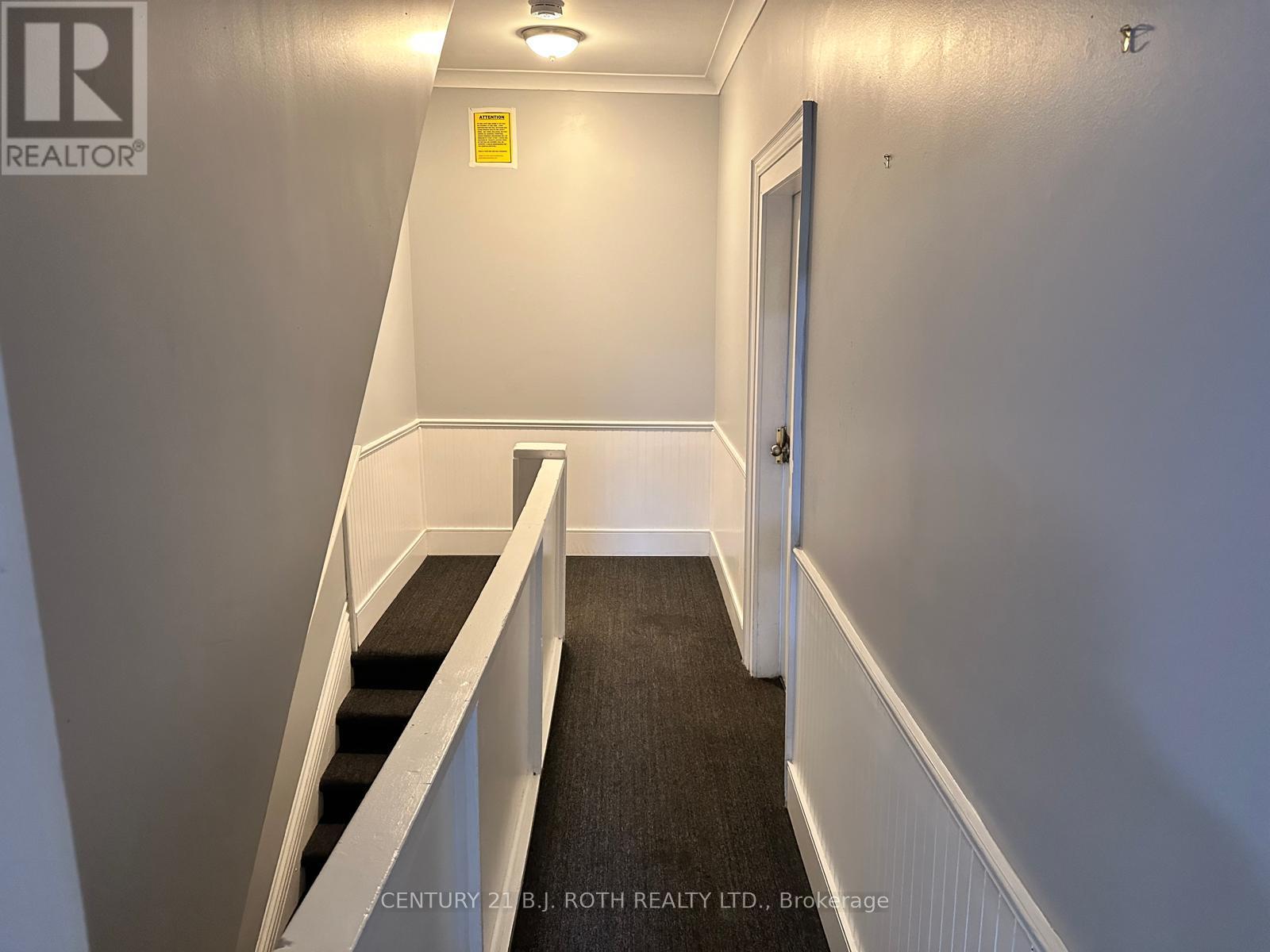 99 Mulcaster Street, Barrie (City Centre), Ontario  L4M 3M7 - Photo 18 - S12251729