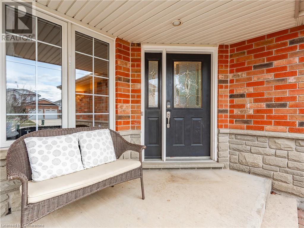 Property at 3 GIBBS Crescent image 3