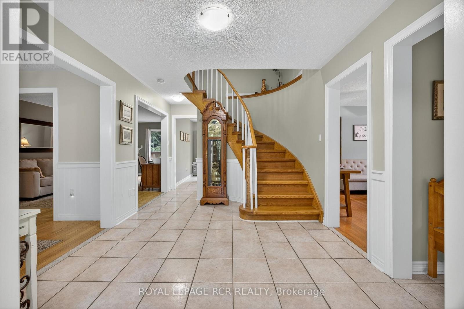 2 Dungey Crescent, New Tecumseth (Alliston), Ontario  L9R 1X5 - Photo 7 - N12247391