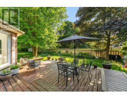 61 GILBANK DRIVE, Aurora, Ontario
