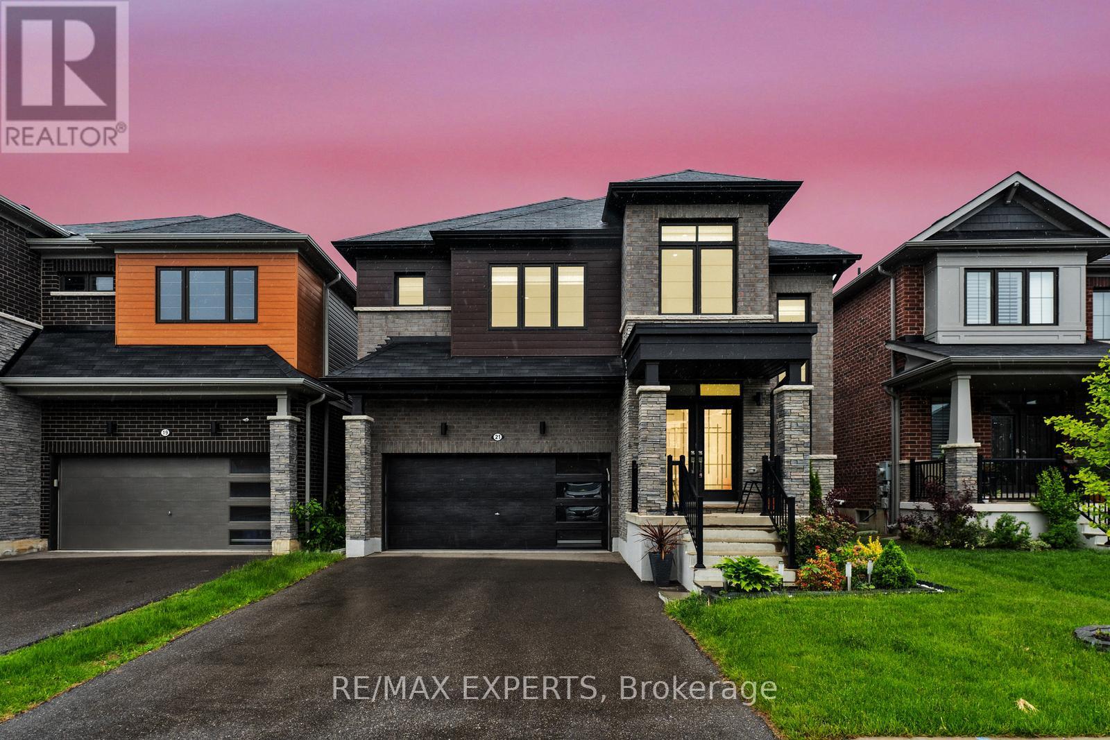 Property at 21 MALCOLM CRESCENT image 1