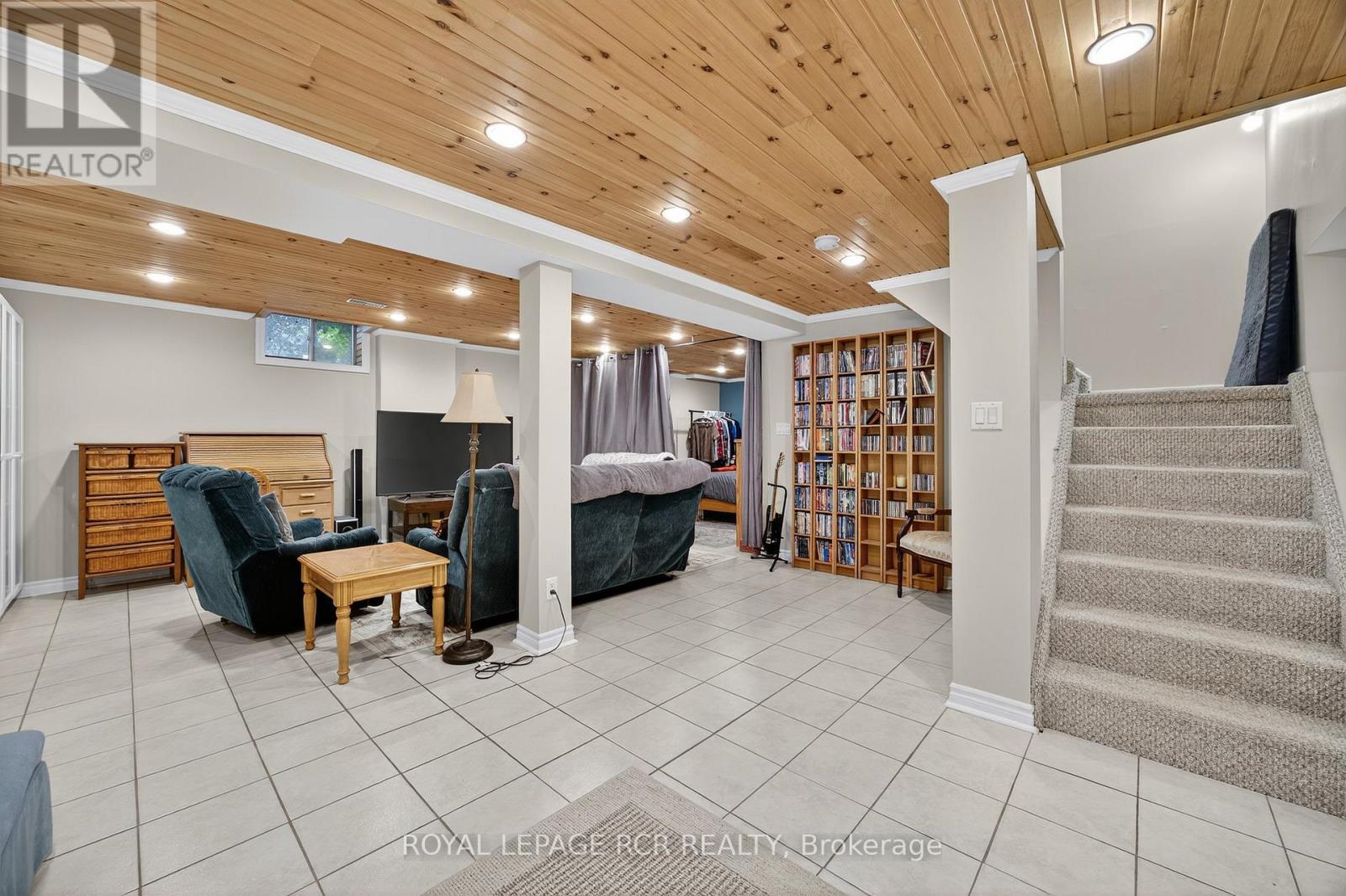 2 Dungey Crescent, New Tecumseth (Alliston), Ontario  L9R 1X5 - Photo 35 - N12247391