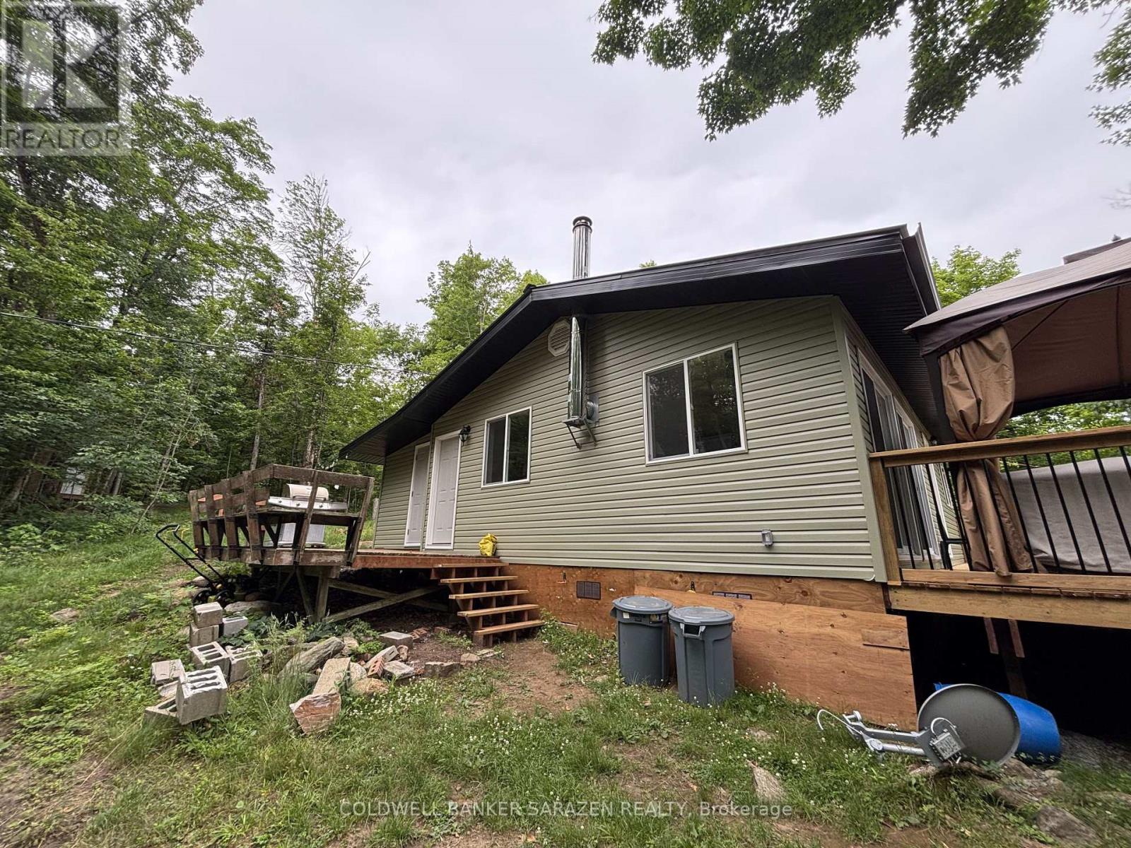 117 Raycroft Peninsula Point, Lanark Highlands, Ontario  K0A 3L0 - Photo 31 - X12251763