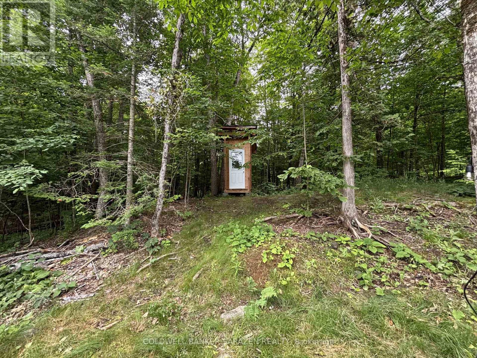 117 Raycroft Peninsula Point, Lanark Highlands, Ontario  K0A 3L0 - Photo 37 - X12251763