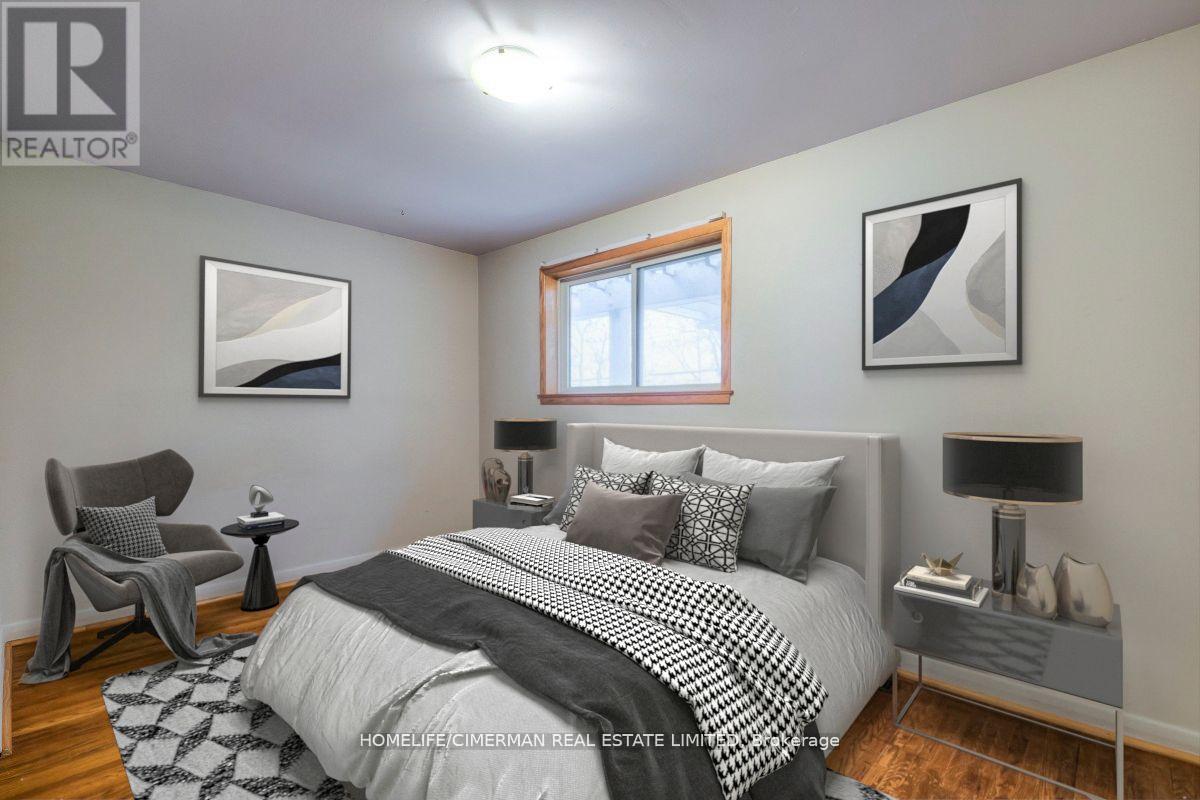 21 Huron Court, Aurora, Ontario  L4G 2X7 - Photo 9 - N12251764