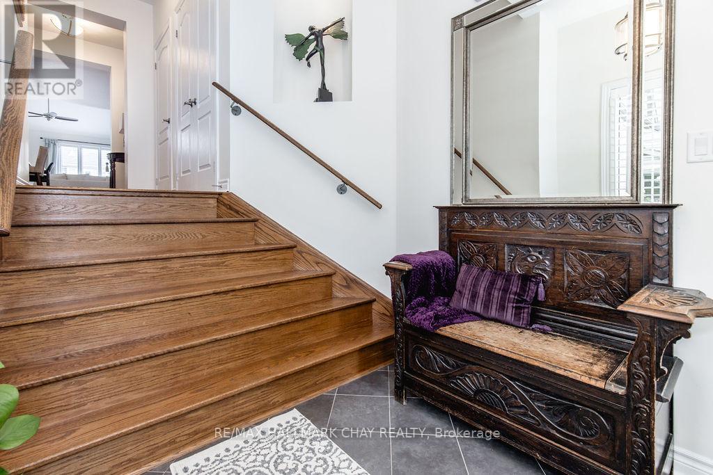 Property at 30 WATERVIEW ROAD N image 5