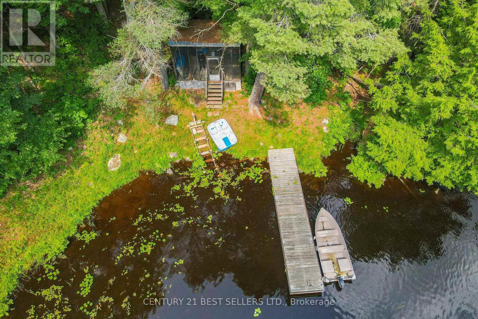 1622 Houseys Rapids Road, Gravenhurst, Ontario  P1P 1R3 - Photo 32 - X12251751