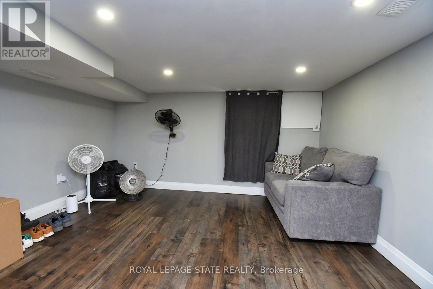339 Melvin Avenue, Hamilton, Ontario  L8H 2K6 - Photo 24 - X12251779