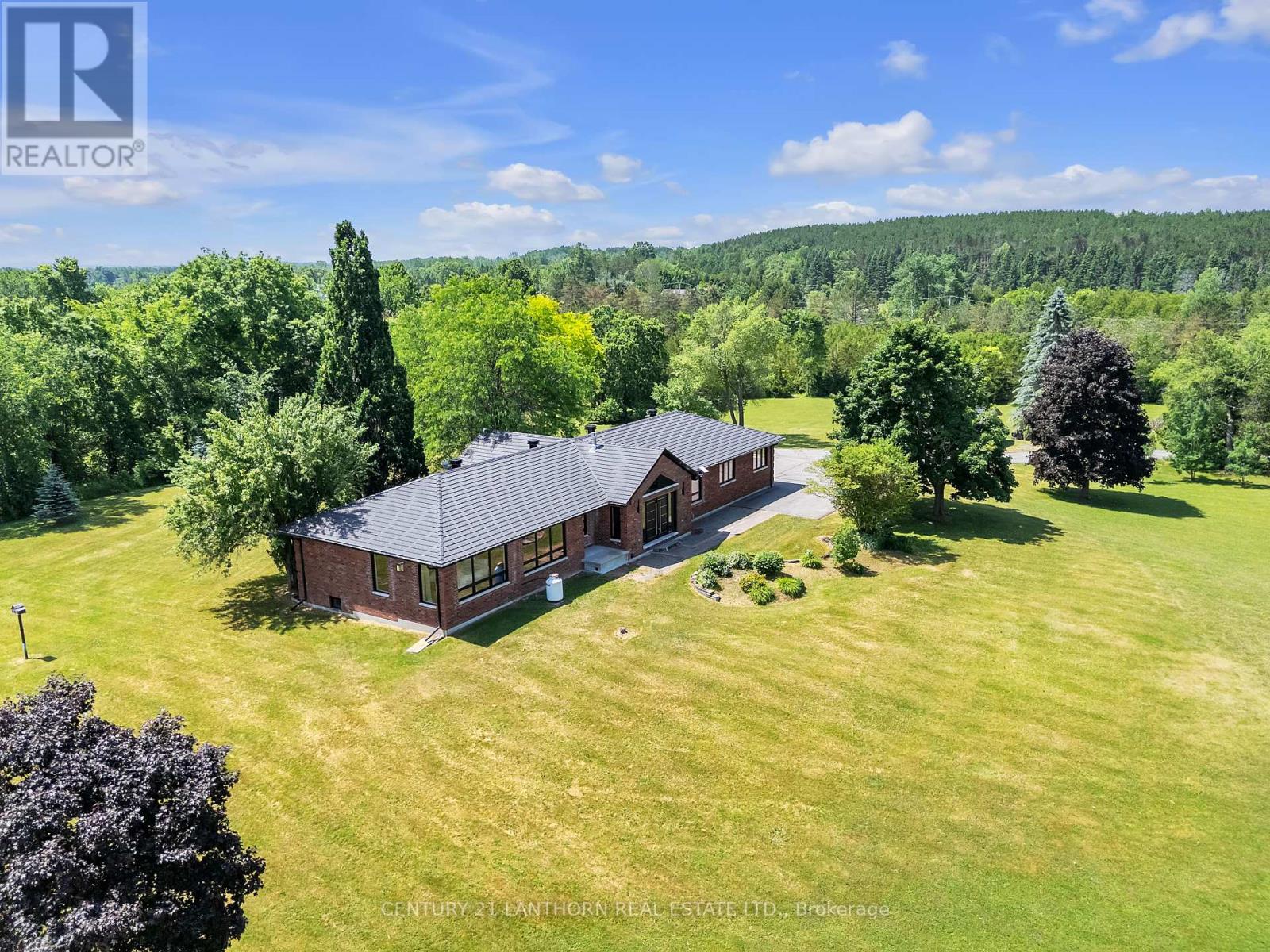 676 FOXTON ROAD, Belleville, Ontario