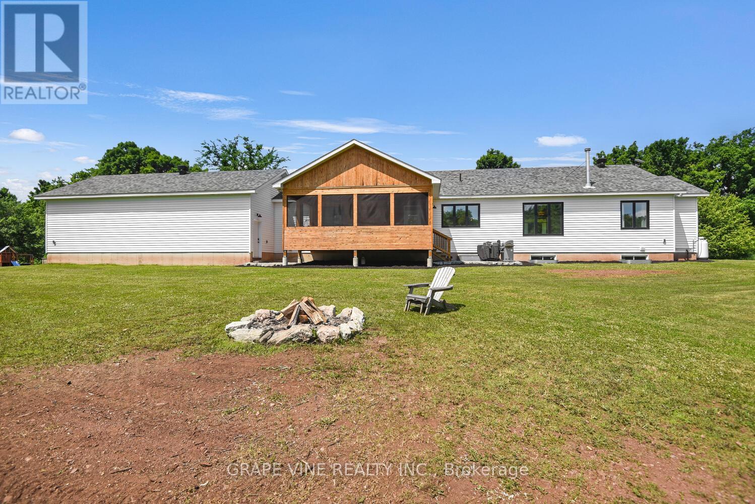 4421m Old Kingston Road, Rideau Lakes, Ontario  K0G 1V0 - Photo 39 - X12251827