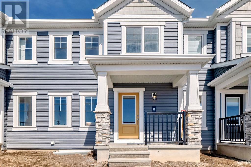 Property at 8 Cityscape Boulevard NE image 3