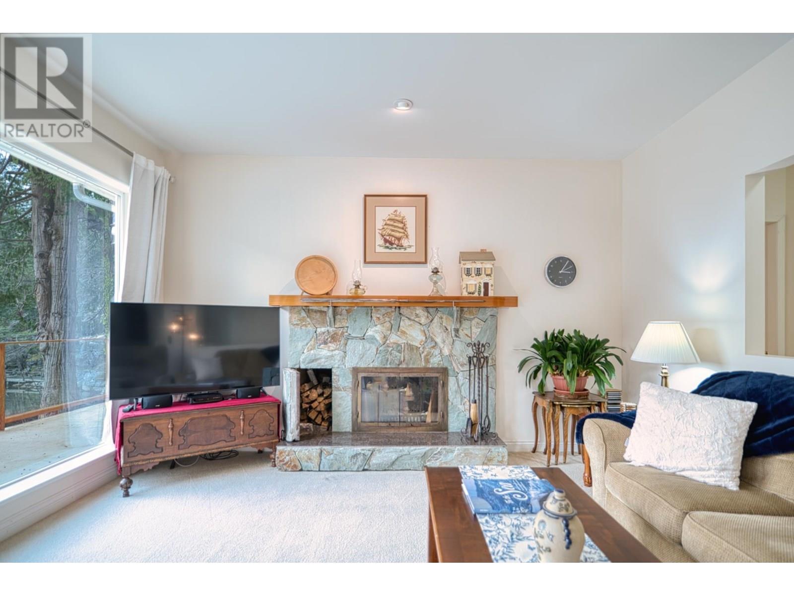 5338 Daniel Road, Garden Bay, British Columbia  V0N 1S1 - Photo 15 - R3011007