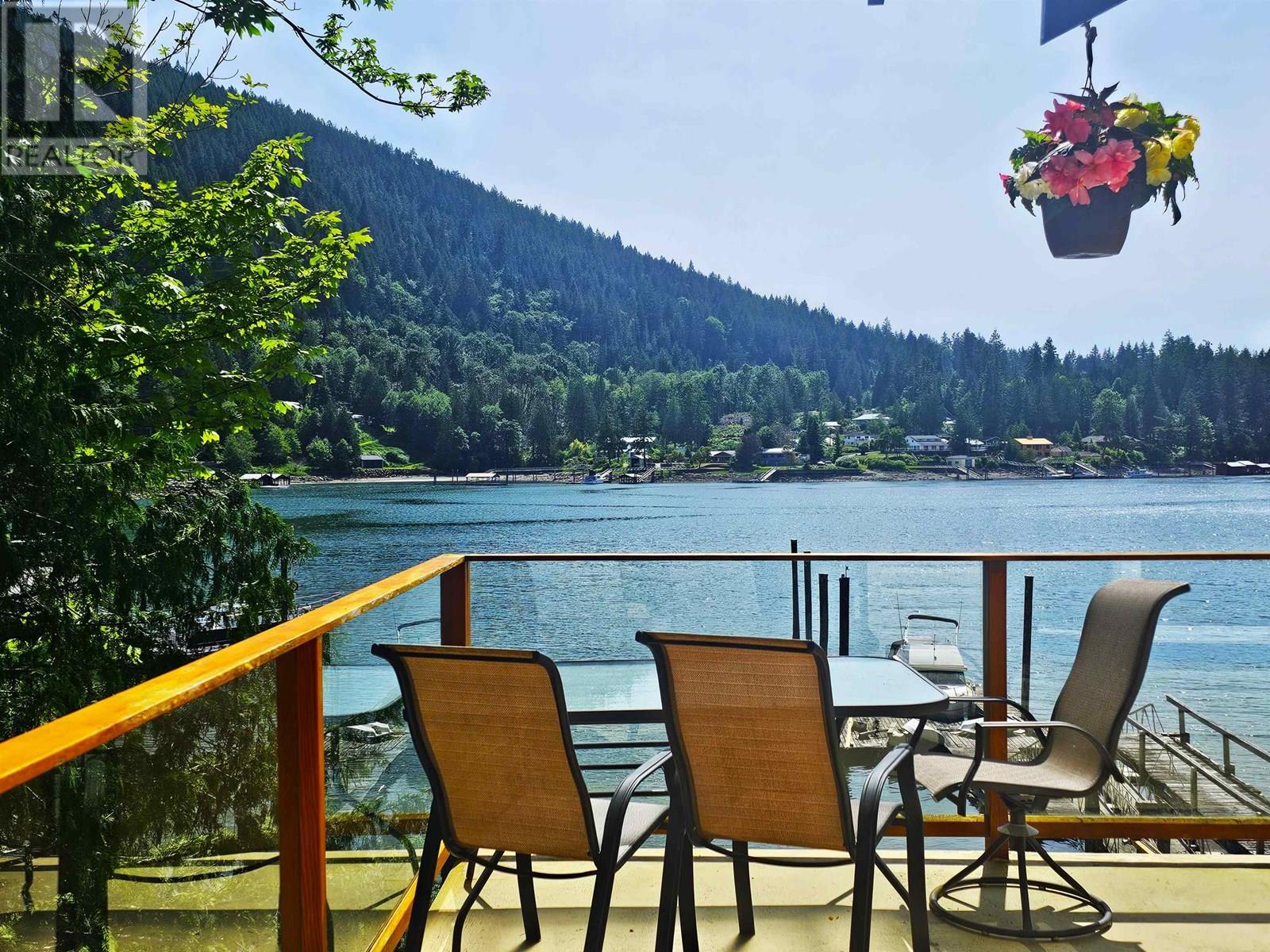 5338 DANIEL ROAD, garden bay, British Columbia