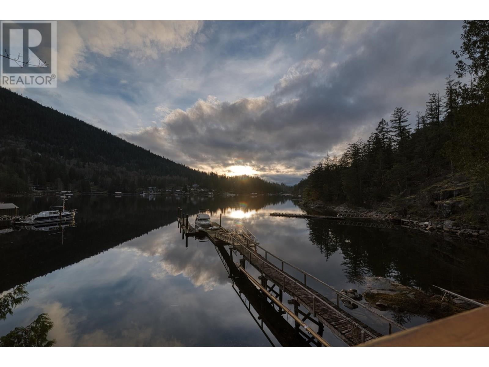 5338 Daniel Road, Garden Bay, British Columbia  V0N 1S1 - Photo 29 - R3011007